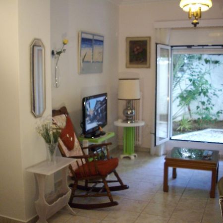 Lilly'S Appartments Athen Zimmer foto